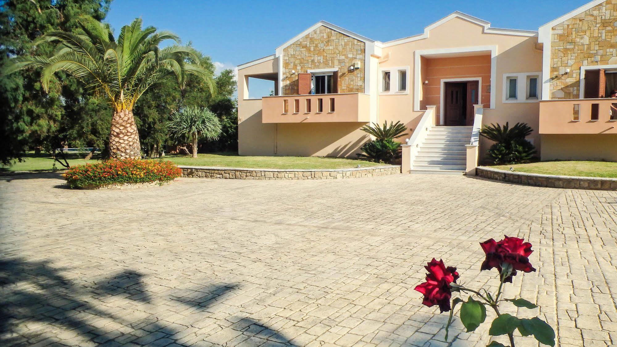 Leone Luxury Villas Καλαμάκι Εξωτερικό φωτογραφία